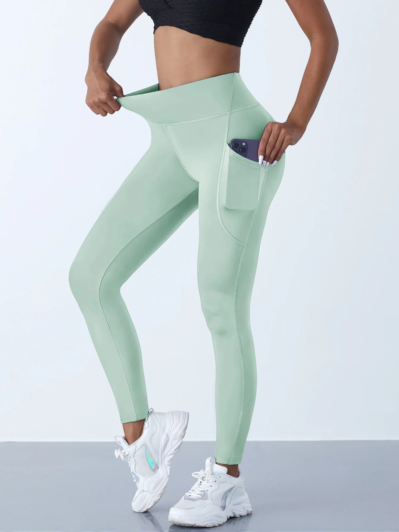 High-Waist Push-Up Leggings with Pockets